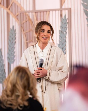 الملكة: لحظات حلوة مع سيدات المفرق