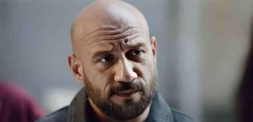 ظهور مفاجئ لأحمد مكي هل يستعد كارثة طبيعية لموسم ثان؟