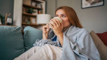 مشروب من 3 مكونات بسيطة يعزز المناعة ويكافح الأمراض الموسمية