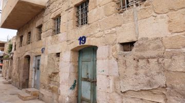 وزير الإدارة المحلية: البيوت التراثية في إربد منارة للثقافة والفن