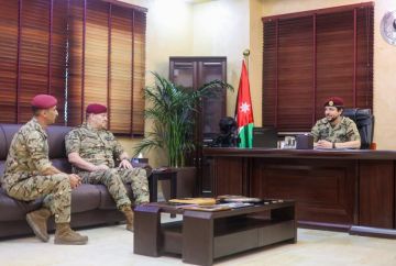 ولي العهد: ضرورة الالتزام بأعلى معايير الجاهزية القتالية لمكافحة الإرهاب البحري