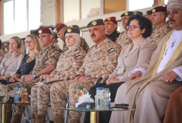 بالصور...القوات المسلحة الأردنية تنفذ مسابقة للرماية لعدد من منتسباتها