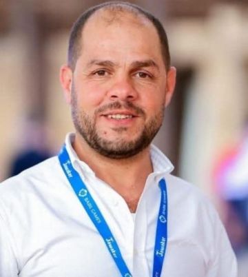 وزير الاتصال الحكومي ينعي الزميل عبدالرزاق أبو هزيم