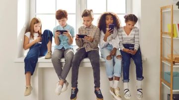 أوقع 96 إصابة .. طالب ضحية تنمر يفجر مدرسته