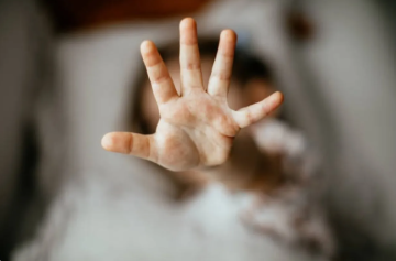 تفاصيل مبكية لمقتل طفلة على يد والدها في البادية الشمالية الأردنية