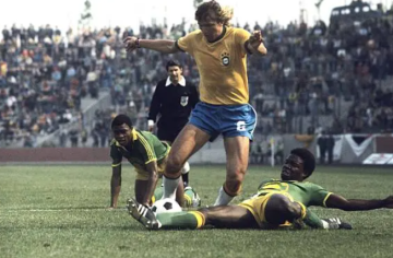 الكونغو في المونديال .. لقطة مضحكة خوفا من الديكتاتور الكونغو في المونديال .. لقطة مضحكة خوفا من الديكتاتور