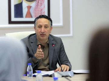 أبو رمان يستقيل من لجنة العمل: حفاظا على استقلالية عمل اللجان النيابية أبو رمان يستقيل من لجنة العمل: حفاظا على استقلالية عمل اللجان النيابية