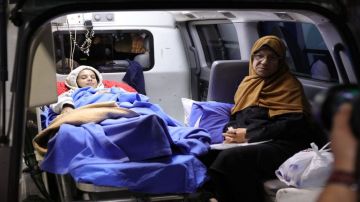 الأردن يجلي الدفعة الـ17 من أطفال غزة المرضى للعلاج