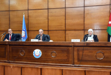 جامعة العلوم والتكنولوجيا ترحب بطلبتها الجدد: قيم الحوار والتميز في صدارة الحياة الجامعية جامعة العلوم والتكنولوجيا ترحب بطلبتها الجدد: قيم الحوار والتميز في صدارة الحياة الجامعية