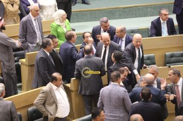 رئيس مجلس النواب يرفع الجلسة بعد مشادات حول انتخابات اللجنة المالية -صور