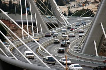 إغلاق جسر عبدون المعلق مؤقتا صباح الجمعة