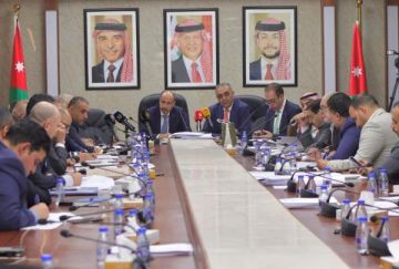 المالية النيابية تبحث موازنة العمل وتؤكد ضرورة رفع كفاءة التشغيل وتنظيم سوق العمالة