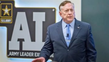 مستشار سابق للبنتاغون يتوقع انقلابا عسكريا في أوكرانيا