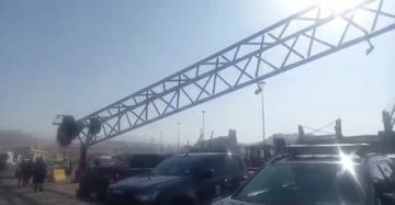 وفاة عامل إثر سقوط رافعة أثناء العمل في ميناء العقبة وفاة عامل إثر سقوط رافعة أثناء العمل في ميناء العقبة