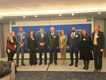 الميثاق الوطني يزور البرلمان والاتحاد الاوروبي ومؤسسات حزبية وبحثية الميثاق الوطني يزور البرلمان والاتحاد الاوروبي ومؤسسات حزبية وبحثية