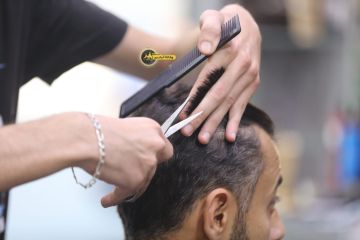 ردا على الجدل .. نقابة الحلاقين توضح الأسعار ولـ رم هكذا سنضبط القطاع .. !