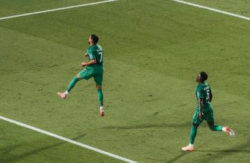 أشرف حكيمي باريس سان جيرمان بايرن ميونيخ