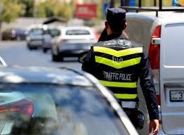 إدارة السير: ضبط حدث يقود حافلة نقل عمومي دون ترخيص في عمان إدارة السير: ضبط حدث يقود حافلة نقل عمومي دون ترخيص في عمان