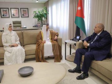 القاضي يلتقي القائم بأعمال السفارة الإماراتية