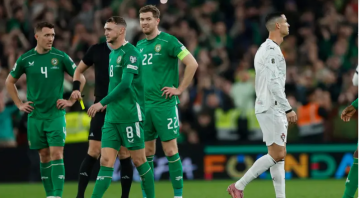 رونالدو يطرد لأول مرة في مسيرته مع البرتغال رونالدو يطرد لأول مرة في مسيرته مع البرتغال