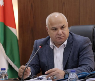 وزير العمل يؤكد أولوية تشغيل الأردنيين في موقع العطارات وزير العمل يؤكد أولوية تشغيل الأردنيين في موقع العطارات