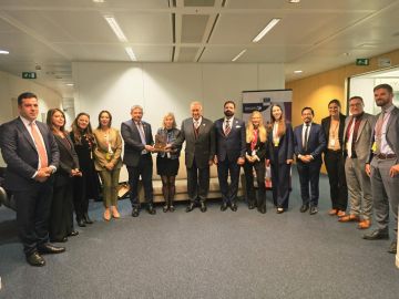 الميثاق الوطني يزور البرلمان والاتحاد الاوروبي ومؤسسات حزبية وبحثية