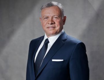 الملك يلتقي اليوم الرئيس السنغافوري الملك يلتقي اليوم الرئيس السنغافوري