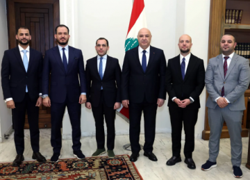 وفد رسمي ليبي في لبنان لإطلاق سراح هانيبال القذافي وفد رسمي ليبي في لبنان لإطلاق سراح هانيبال القذافي