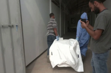 إسرائيل تفرج عن جثامين 45 أسيرا فلسطينيا