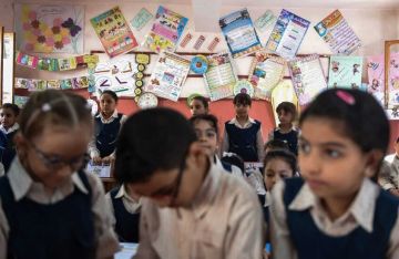 الصحة المصرية تكشف حقيقة انتشار أمراض تنفسية وإغلاق فصول دراسية الصحة المصرية تكشف حقيقة انتشار أمراض تنفسية وإغلاق فصول دراسية