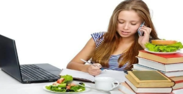 بدائل طبيعية للقهوة تساعد على النشاط والتركيز بدائل طبيعية للقهوة تساعد على النشاط والتركيز