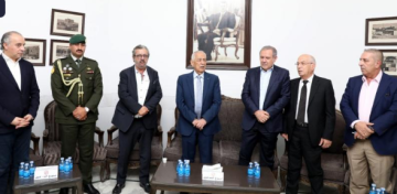 مندوبا عن الملك وولي العهد...العيسوي يعزي آل حداد والعواملة