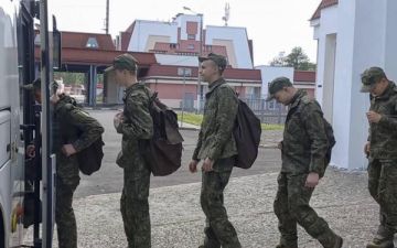 زيلينسكي: نعمل على إتمام صفقة تبادل أسرى جديدة مع روسيا