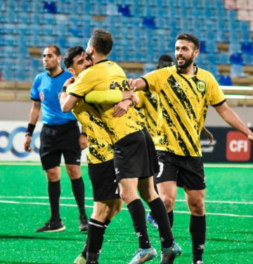 الحسين إربد يحسم مواجهة الجزيرة بثنائية ويقترب من صدارة درع الاتحاد