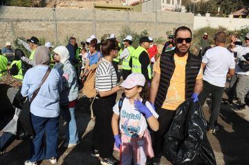 طن ونصف من النفايات في ساعة واحدة فقط!