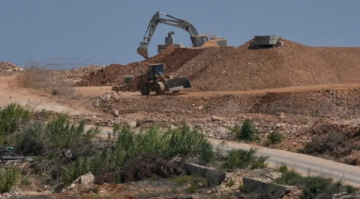 لبنان يقدم شكوى ضد إسرائيل لبنائها جدارا يتخطى الخط الأزرق لبنان يقدم شكوى ضد إسرائيل لبنائها جدارا يتخطى الخط الأزرق