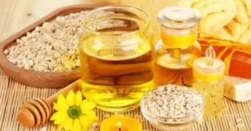 مقشرات منزلية لترطيب البشرة الجافة فى الخريف والشتاء.. خطواتها بسيطة مقشرات منزلية لترطيب البشرة الجافة فى الخريف والشتاء.. خطواتها بسيطة