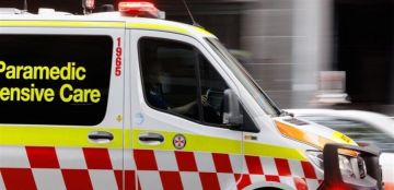 أحدهم في حالة حرجة .. إصابة تسعة أشخاص في اصطدام سيارة سباق بحشد من الناس أحدهم في حالة حرجة .. إصابة تسعة أشخاص في اصطدام سيارة سباق بحشد من الناس