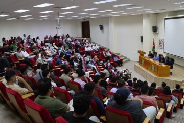 الأمن العام يواصل فعاليات الأسبوع التوعوي في الجامعات لتعزيز الشراكة المجتمعية ونشر السلوك الإيجابي