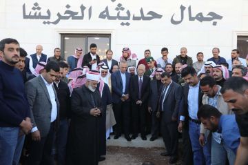 العيسوي يشارك بتشييع الوزير الأسبق جمال الخريشا مندوبا عن الملك