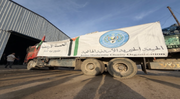 الحملة الأردنية والهيئة الخيرية تواصلان توزيع المساعدات الغذائية في غزة
