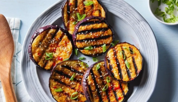 تناول الباذنجان يمنحك فوائد صحية مذهلة.. تعرف عليها تناول الباذنجان يمنحك فوائد صحية مذهلة.. تعرف عليها