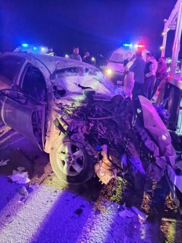 حادث تصادم بين مركبتين على طريق جابر