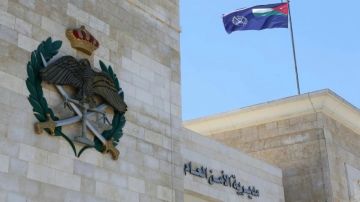 الأمن العام: وفاة طفلة نتيجة تعرضها للضرب من والدها في البادية الشمالية الأمن العام: وفاة طفلة نتيجة تعرضها للضرب من والدها في البادية الشمالية