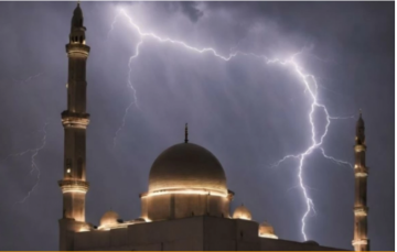 المفرق: تعرض مسجد لصاعقة رعدية في منطقة الزبيدية