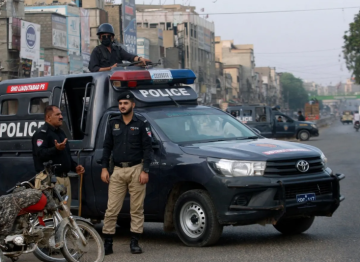 عشرات القتلى والجرحى في تفجير قرب محكمة في إسلام آباد عشرات القتلى والجرحى في تفجير قرب محكمة في إسلام آباد