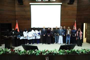 كلية التمريض في الشرق الأوسط تحتفي بأوائل الطلبة الأردنيين والسعوديين كلية التمريض في الشرق الأوسط تحتفي بأوائل الطلبة الأردنيين والسعوديين