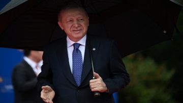 أردوغان يعتزم عقد محادثات مع رئيس أوكرانيا فقط أردوغان يعتزم عقد محادثات مع رئيس أوكرانيا فقط