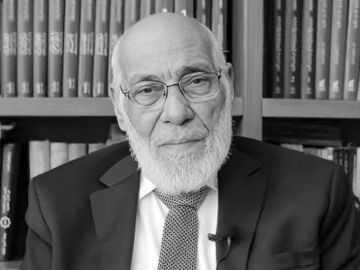 السيرة العطرة للعالم الراحل زغلول النجار 