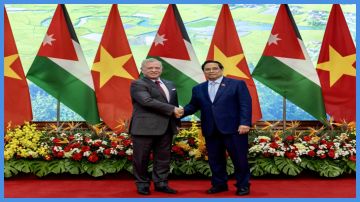 الملك ورئيس الوزراء الفيتنامي يبحثان سبل التعاون الملك ورئيس الوزراء الفيتنامي يبحثان سبل التعاون